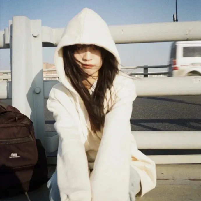绿野嬉春